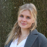 Porträtfoto von Annika Hagn